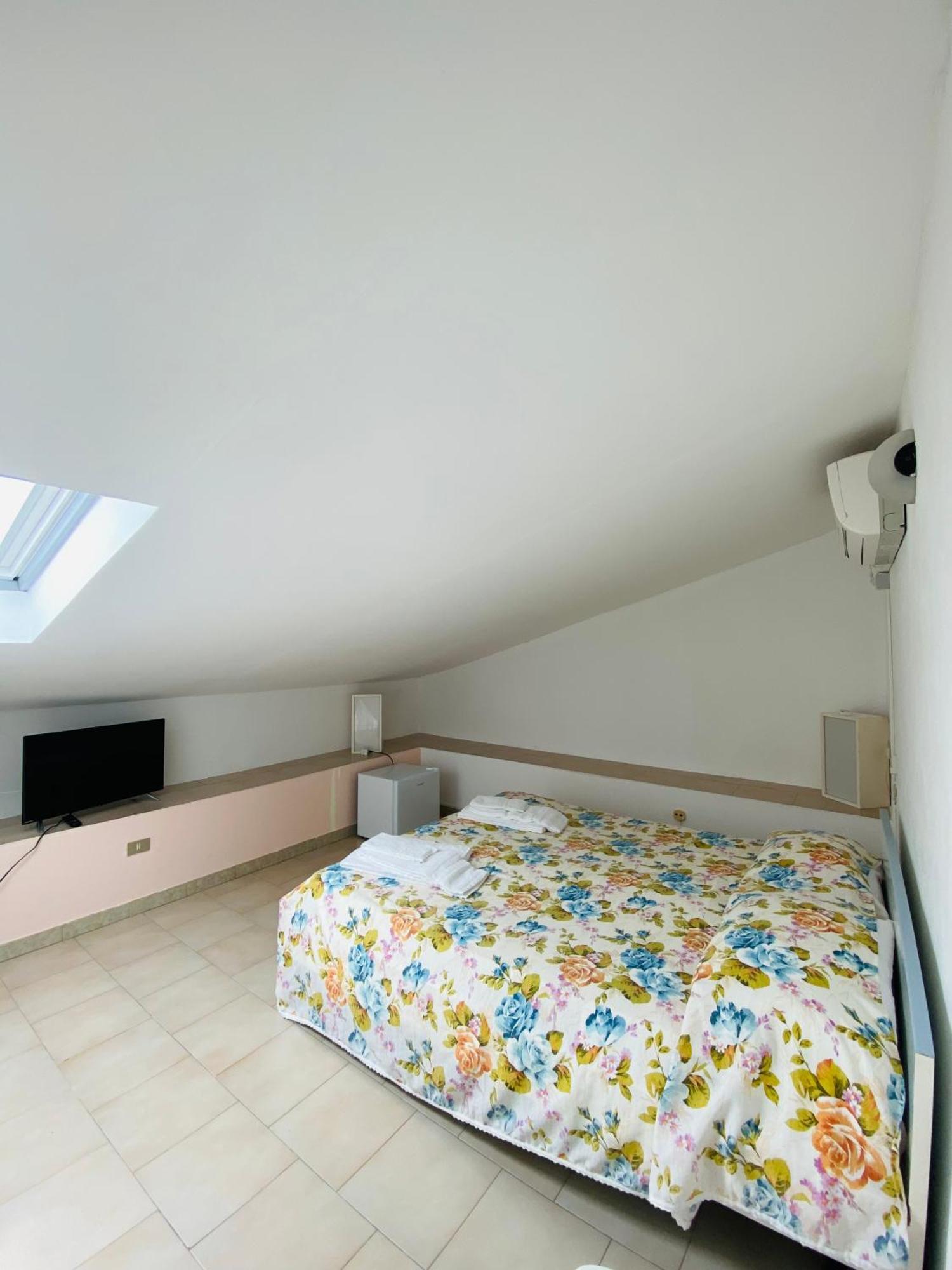 Hotel Villa Degli Aranci Maratea Buitenkant foto